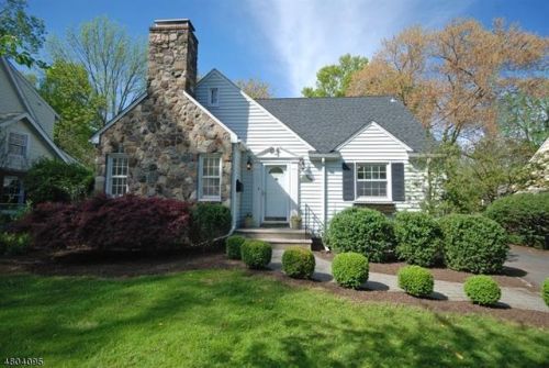 232 Shunpike Rd, Chatham Township, NJ 07928-1855