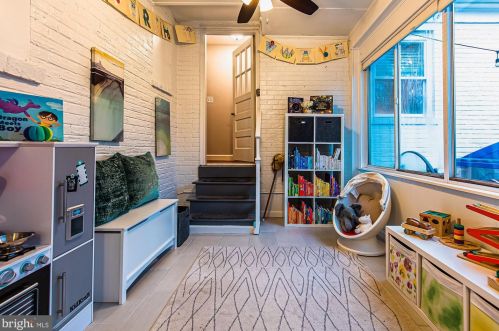 10709 Lorain Ave, Silver Spring MD 20901-3249 exterior