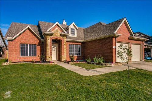 302 Houston St, Lavon, TX 75166-1732