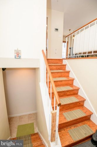 1009 Rosemere Ave, Silver Spring MD 20904-3007 exterior