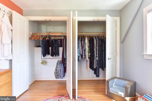 9305 Mintwood St, Silver Spring MD 20901-3523 exterior