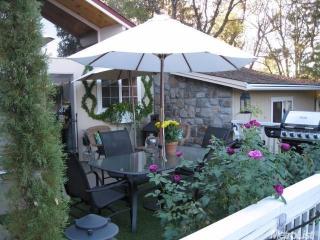 11434 Madrone Ct, Auburn, CA 95602-8381