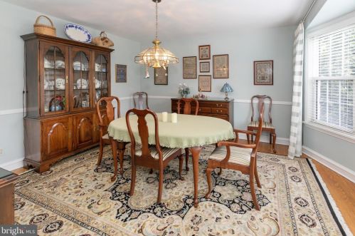 561 Crystal Lake Ave, Tavistock NJ 08033-2748 exterior