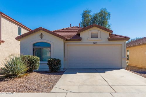 4185 Azurite Rd, San Tan Valley, AZ 85143-5651