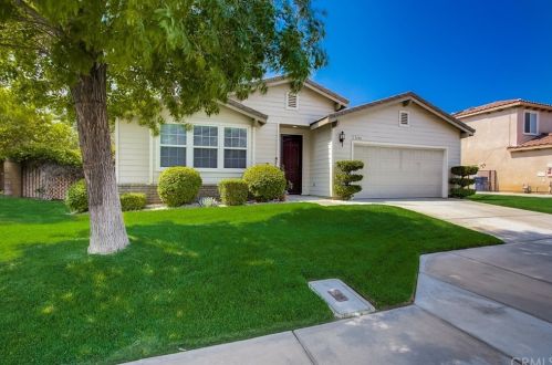 3646 Avenue, Lancaster, CA 93535-7715