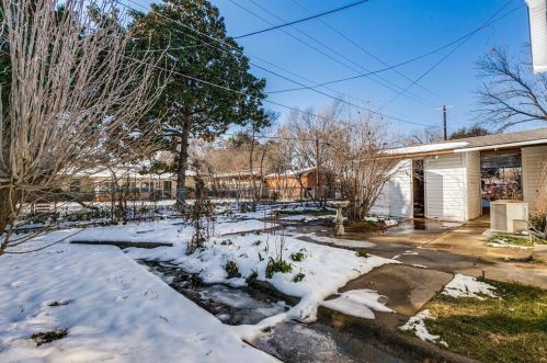 1905 Hilltop Dr, Garland TX 75042-8310 exterior