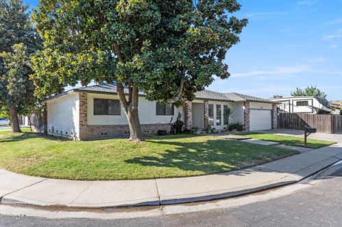 1014 Turquoise Way, Manteca, CA 95336-3551