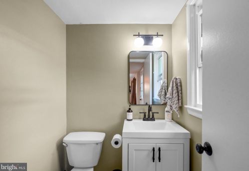 11008 Childs St, Silver Spring MD  20901-4411 exterior