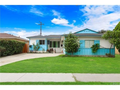 15633 Delcombre Ave, Paramount, CA 90723-3742