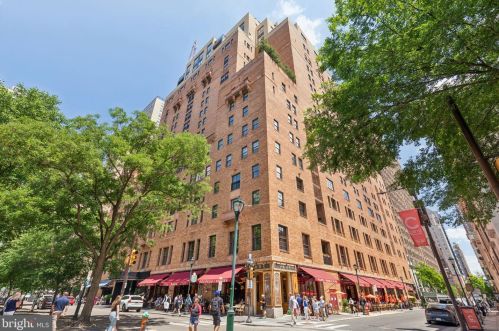219 18th St, Philadelphia PA  19103-6141 exterior