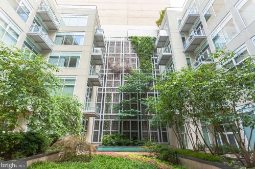 23 23rd St, Philadelphia PA  19103-3040 exterior