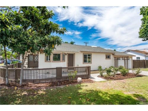 7957 Kingbee St, Downey, CA 90242-3421