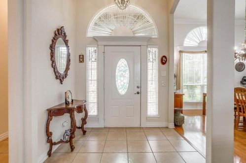329 Stone Mountain Rd, Fort Worth TX  76035-5643 exterior
