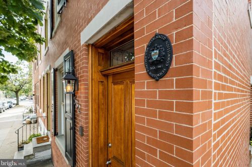 532 22nd St, Philadelphia PA 19140-4703 exterior