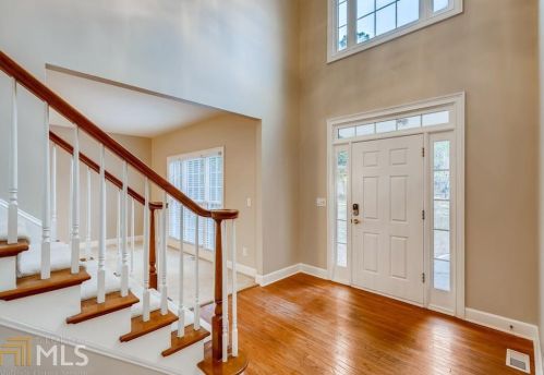 2302 Tall Timbers Ln, Marietta, GA 30066-2117