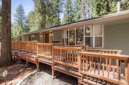 6585 Hollywood Rd, Nimshew, CA 95954-8711