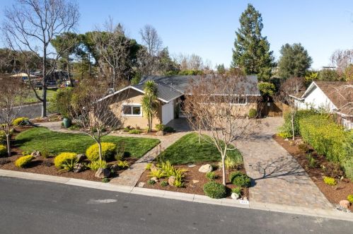 151 Belglen Ln, Los Gatos, CA 95032-5137