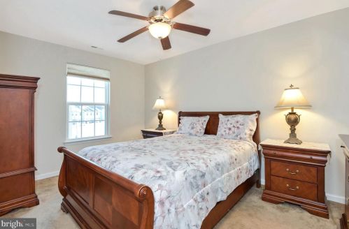 111 Sundance Dr, Trenton NJ 08619-3968 exterior