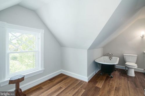 115 Lafayette Ave, Haddonfield NJ 08033-3332 exterior