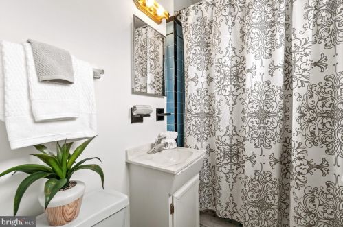 9906 Grayson Ave, Silver Spring MD 20901-2241 exterior