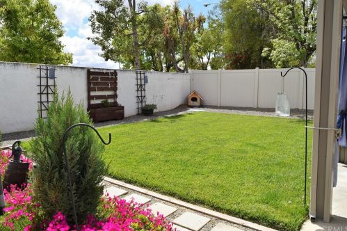 193 Cape Elizabeth Way, Riverside CA  92506-6178 exterior