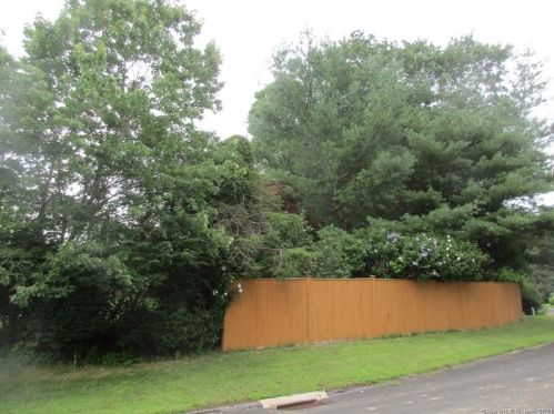 70 Longmeadow Dr, Torrington CT  06790-4100 exterior