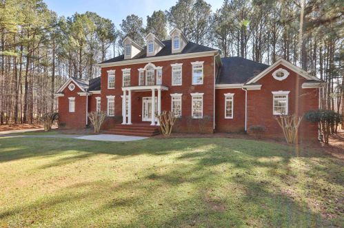 40 Rose Arbor Ct, Newnan, GA 30265-4121
