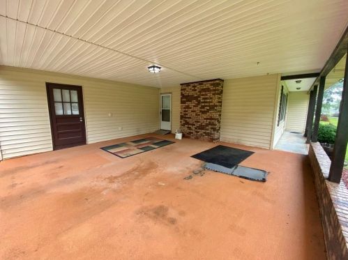 885 Smyrna Rd, Conyers GA  30094-5163 exterior