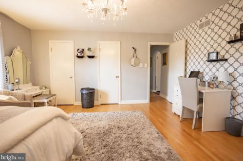 221 Clearview Rd, Hanover PA 17331-1311 exterior