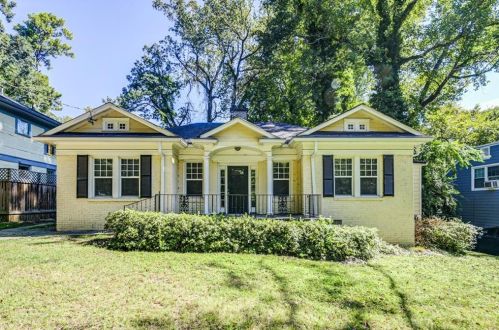 438 Burlington Rd, Atlanta GA  30307-1104 exterior
