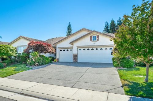 9764 Lilac Fields Pl, Elk Grove, CA 95624-4405