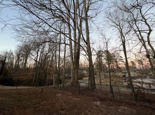4453 White Oak Dr, Buford, GA 30518-4879