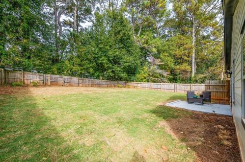 1125 Edgefield Dr, Atlanta GA  30310-3716 exterior