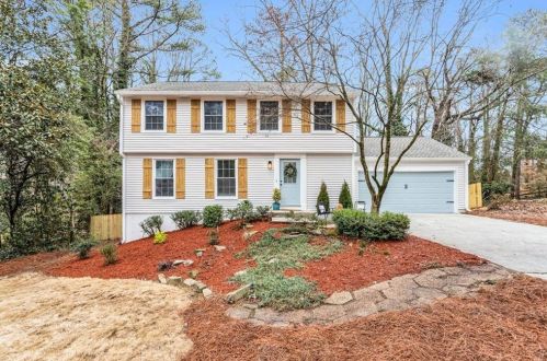 256 Pinehurst Ln, Marietta, GA 30068-3949