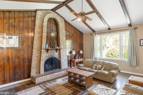 14032 Cricket Ln, Silver Spring MD 20904-5918 exterior