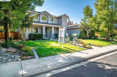 1647 Embassy Cir, Livermore, CA 94550-0827