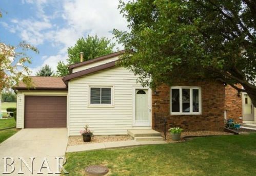 1719 King Dr, Normal, IL 61761-5901