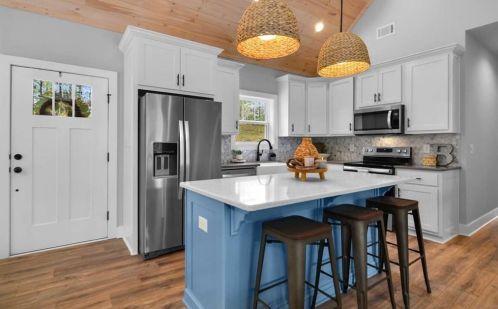 1072 Oak Hill Rd, Ellijay, GA 30540-0056