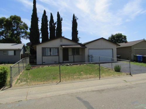 8742 Crucero Dr, Elk Grove, CA 95624-1606