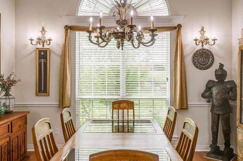 329 Stone Mtn Rd, Fort Worth TX  76035-5642 exterior