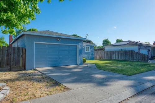 1310 Theo Ave, Modesto, CA 95350-0625