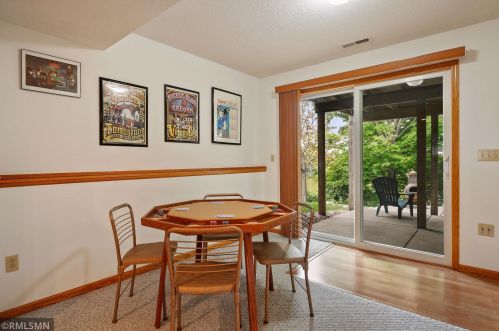 4460 Hamilton Dr, Saint Paul MN  55123-1974 exterior