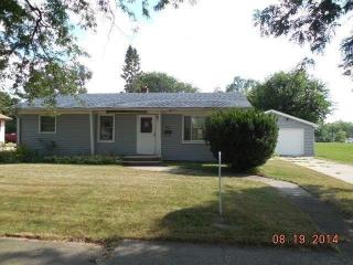 3327 Seward Ave, Rockford, IL 61108-7548