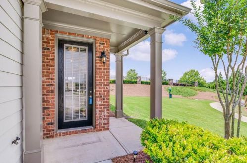 2732 Sardis Chase Ct, Buford, GA 30519-6005