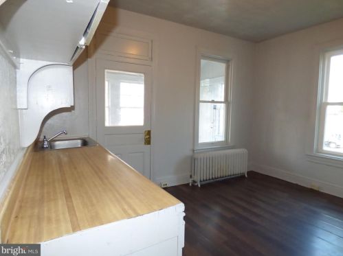 31 Belvidere Ave, York PA 17401-3346 exterior