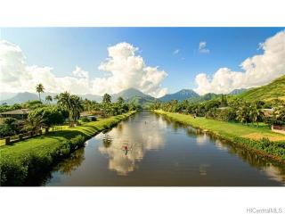 1131 Kainui Dr, Kailua, HI 96734-1932