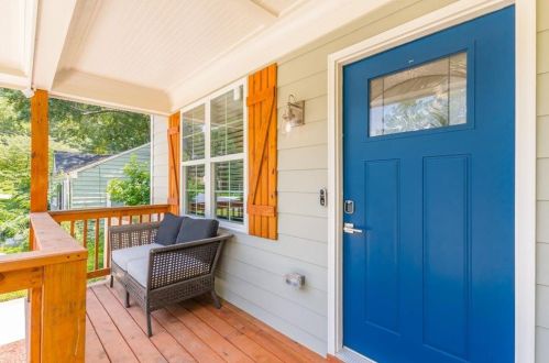 1266 Almont Dr, Atlanta GA  30310-3771 exterior