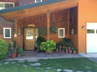 162 Shelton Rd, Randle, WA 98377-9614