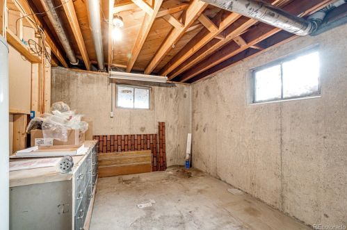 4070 Dartmouth Ave, Denver CO  80222-6861 exterior