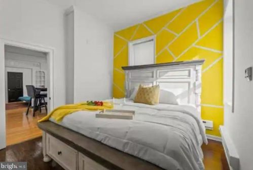 207 63rd St, Philadelphia, PA 19139-1114